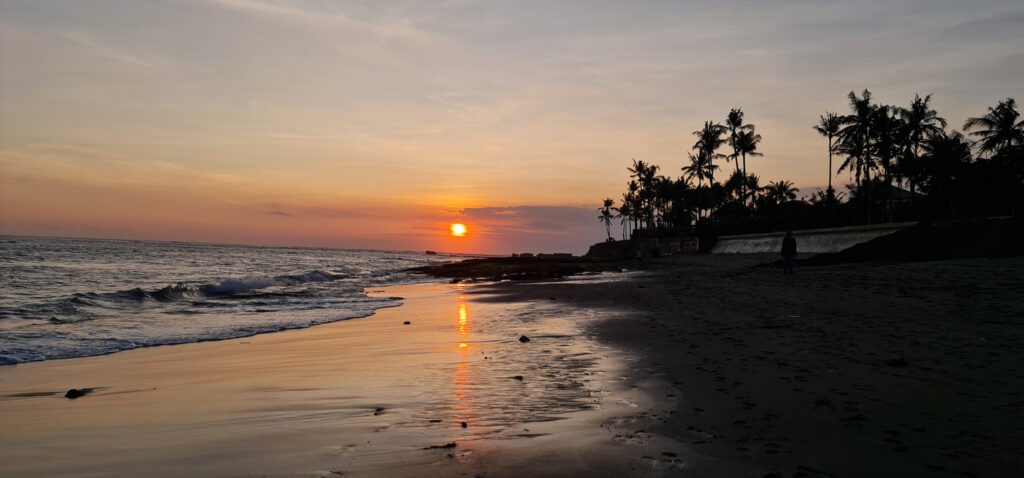 Things to do in Canggu, Canggu Travel Guide. Perenenan beach.